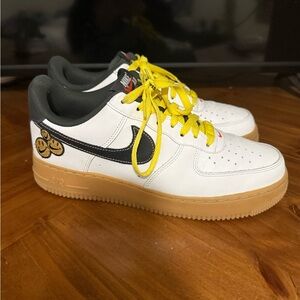 Nike Air forces Go The Extra Smile